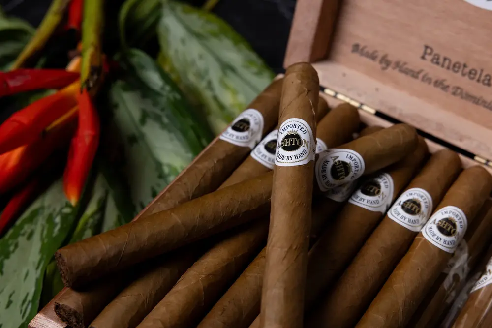 Premium cigars from the Macabi humidor